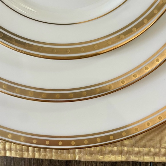Kate spade fine china 5 piece set. Never used! - Picture 1 of 2